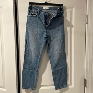 Abercrombie & Fitch The Mom High Rise denim jeans